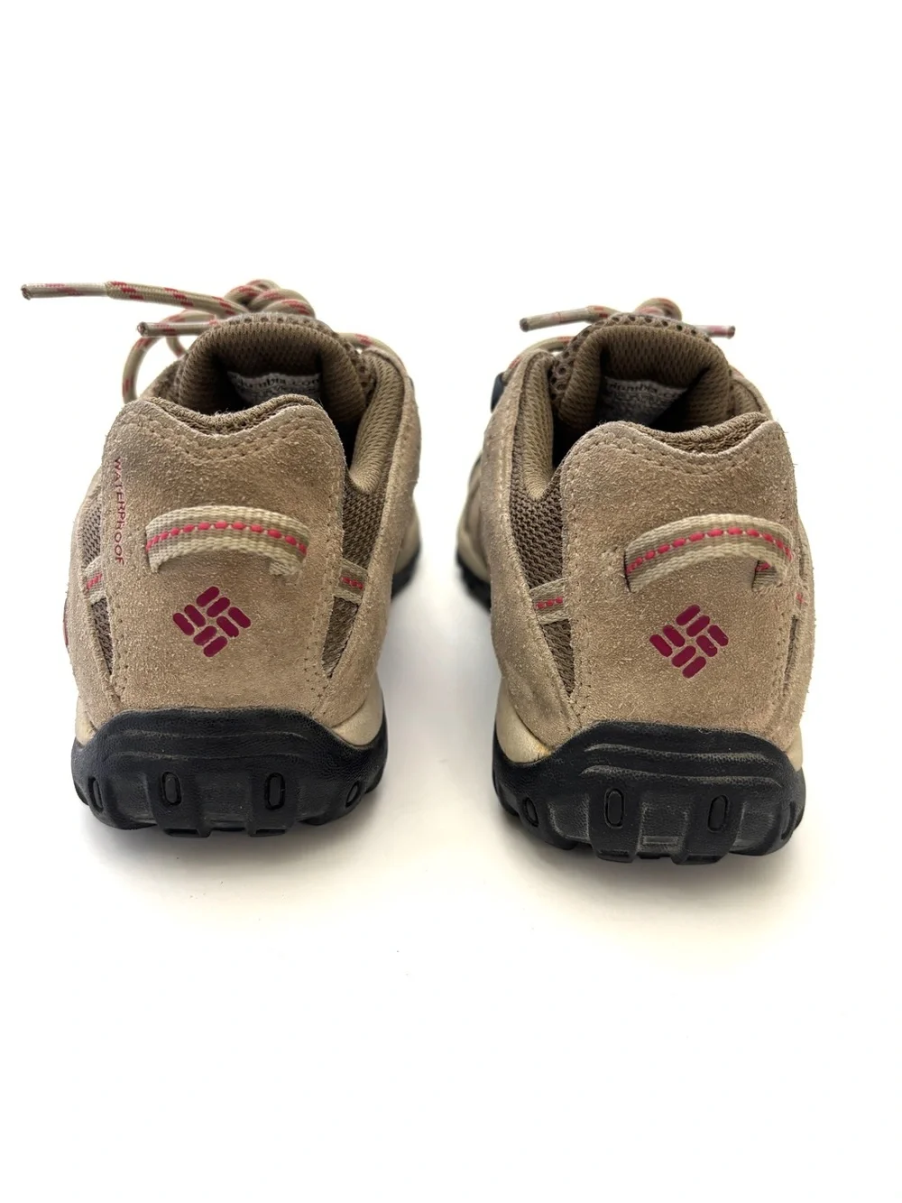 Columbia  Women's Beige/Pebble Tan Redmond Low Hiking/Trail Sneaker Sz 6